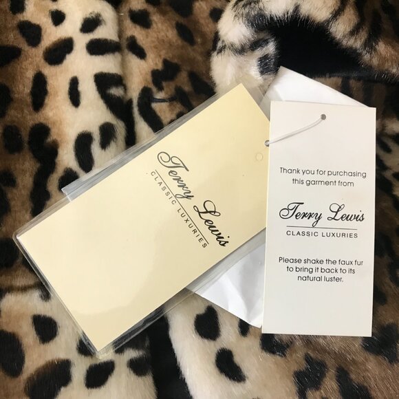 Terry Lewis Faux Fur Cropped Jacket Leopard Print Beaded and Lace Detail  NEW L - Picture 14 of 15
